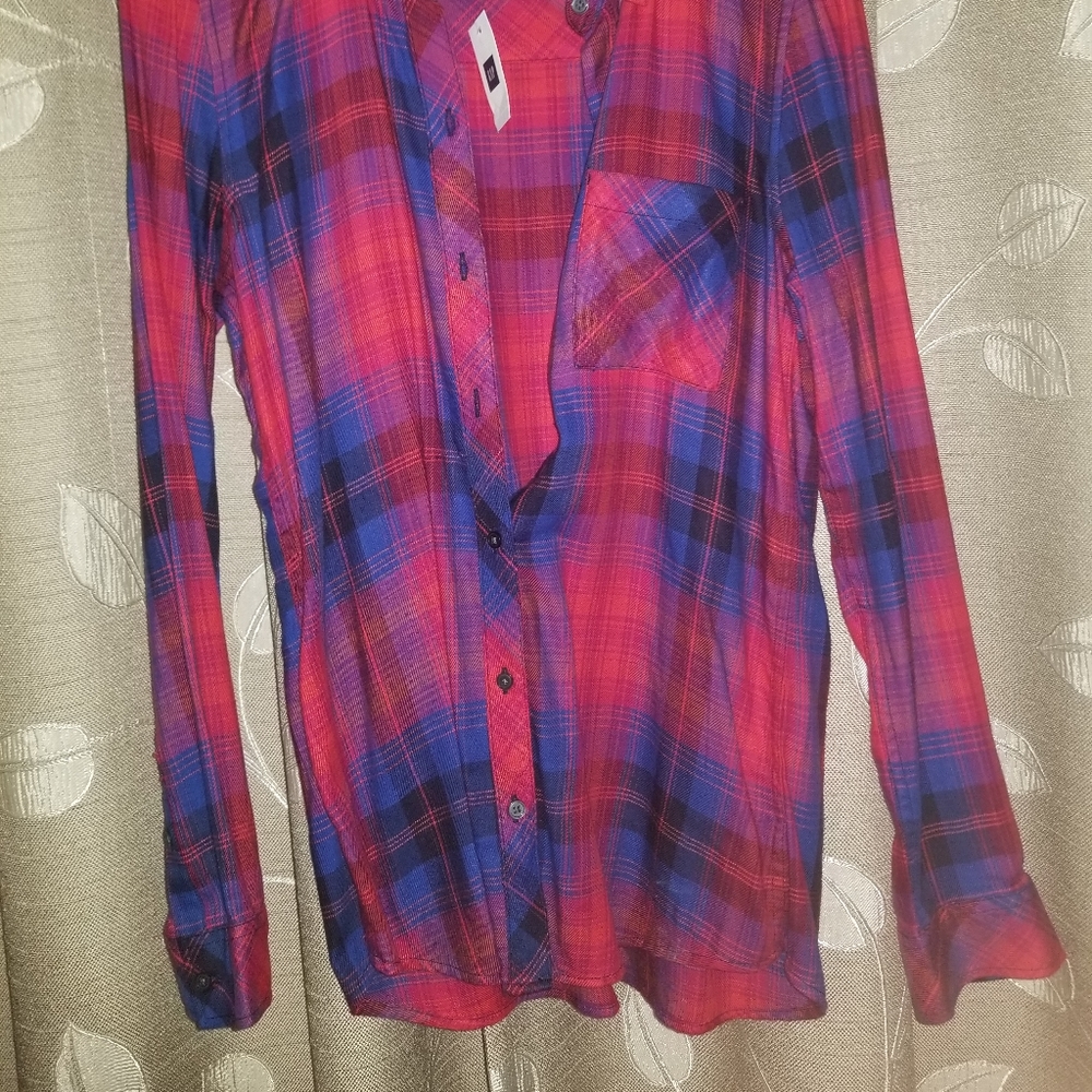 Long Sleeve Plaid Gap shirt Lightweight - Picture 3 of 5